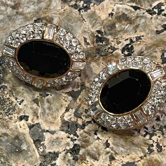 Givenchy Paris New York Vintage Black Onyx Crystal Gld Tn Vintage Clip Earrings - Picture 10 of 14